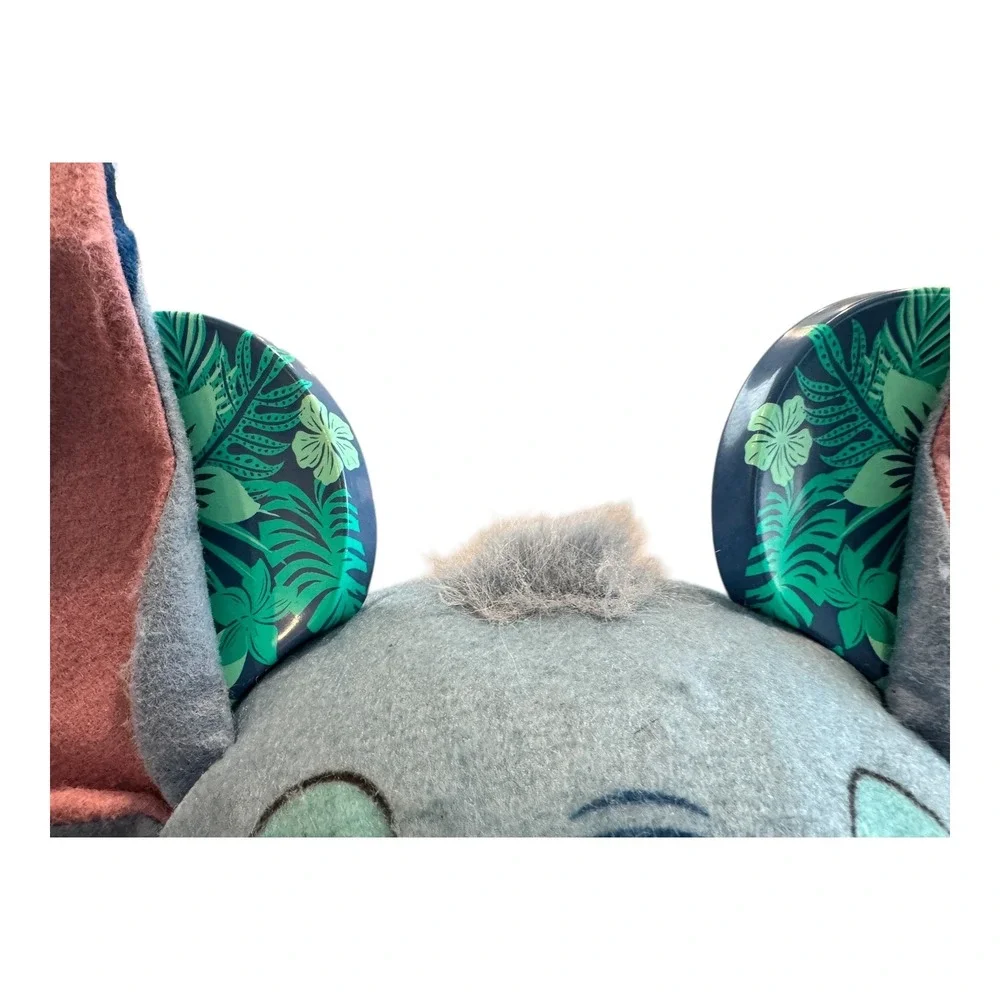 Disney youth size